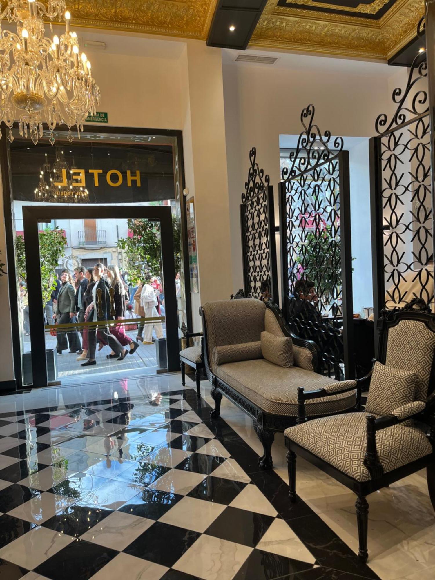 Adriano Boutique Sevilla Bagian luar foto